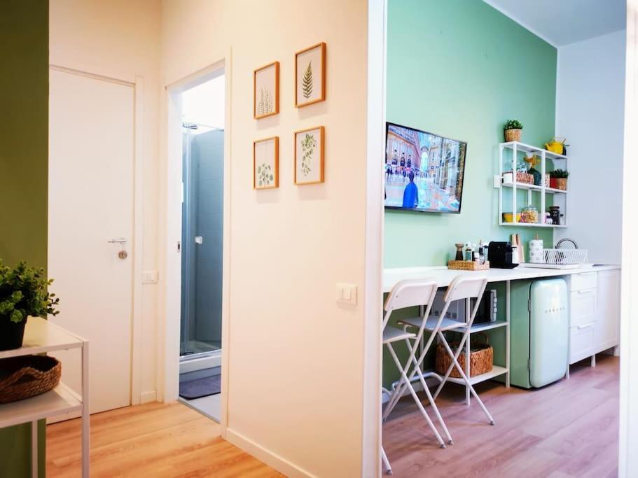 Appartement Sunny Flat 50 Meters From The Metro à Milan Extérieur photo